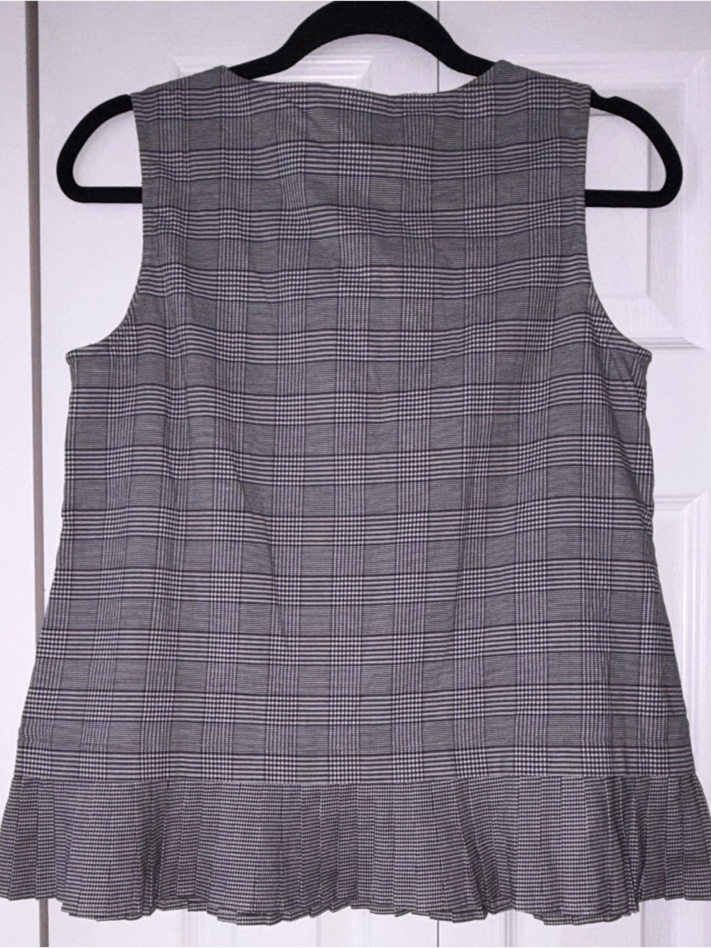 J. Jill Sleeveless Plaid Pleated Hem Blouse Size PS Petite Casual Office Career - Picture 4 of 6
